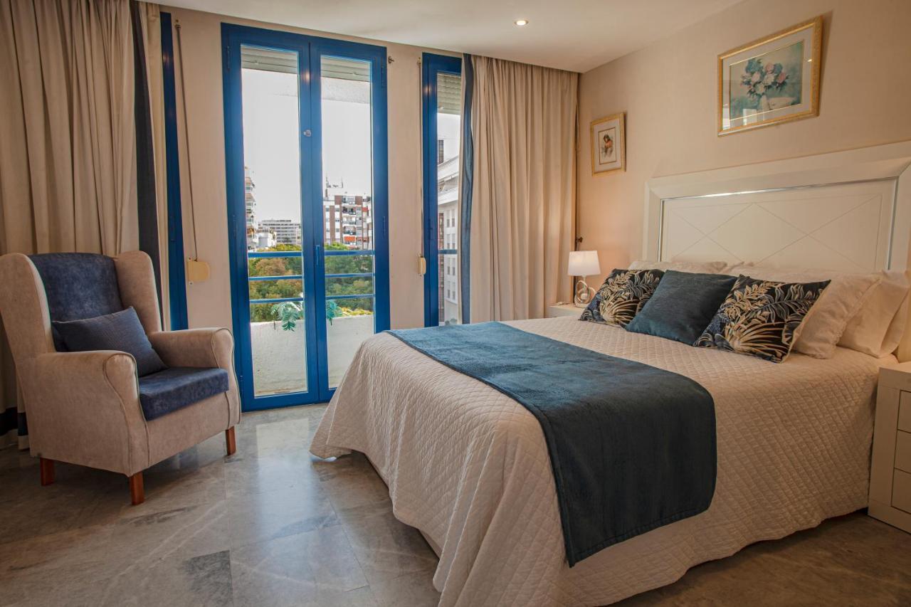 Duplex Apartment On The Beach 71 マルベーリャ エクステリア 写真