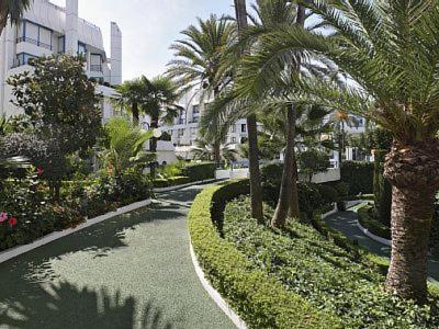 Duplex Apartment On The Beach 71 マルベーリャ エクステリア 写真